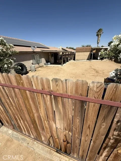 10727 Pershing Adelanto, CA 92301