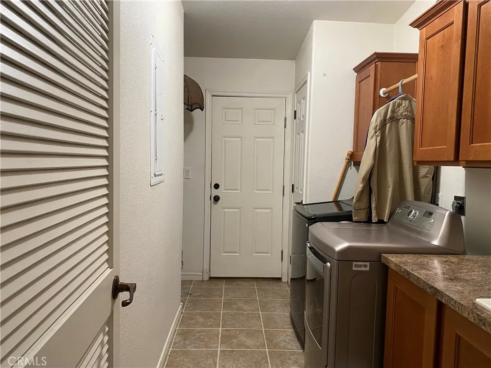 9895 Mias Canyon Banning, CA 92220