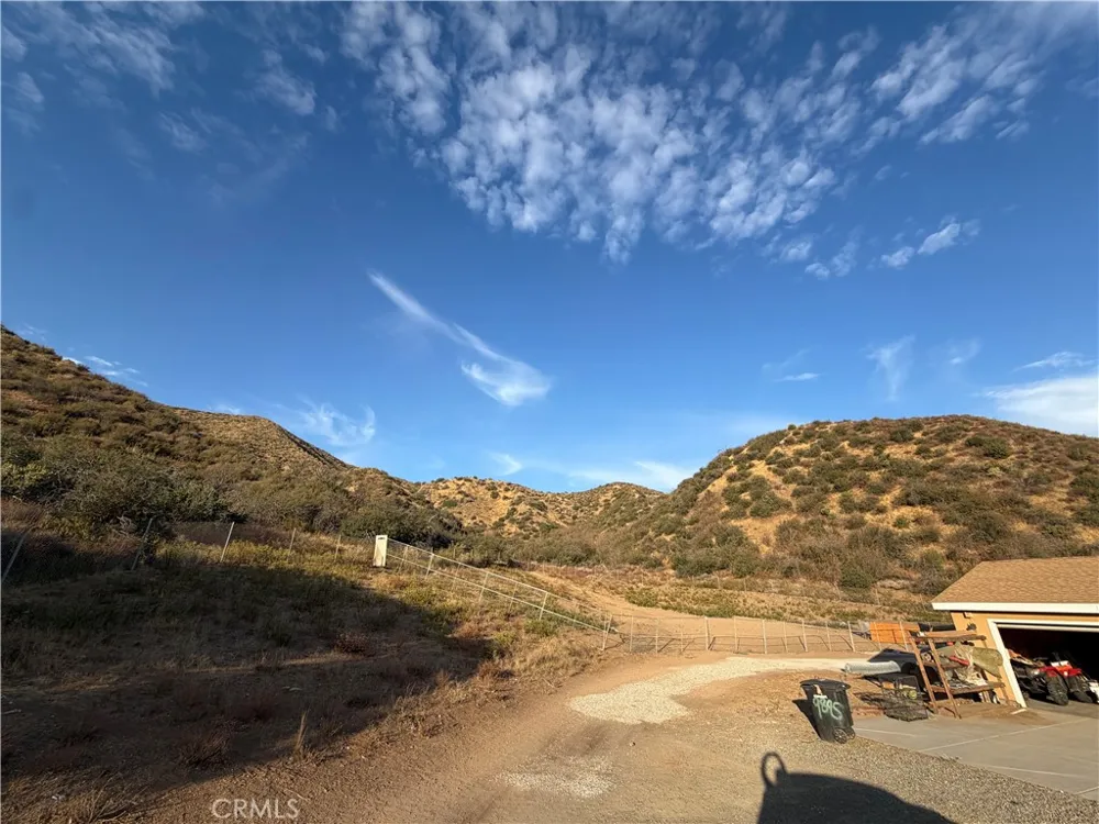 9895 Mias Canyon Banning, CA 92220