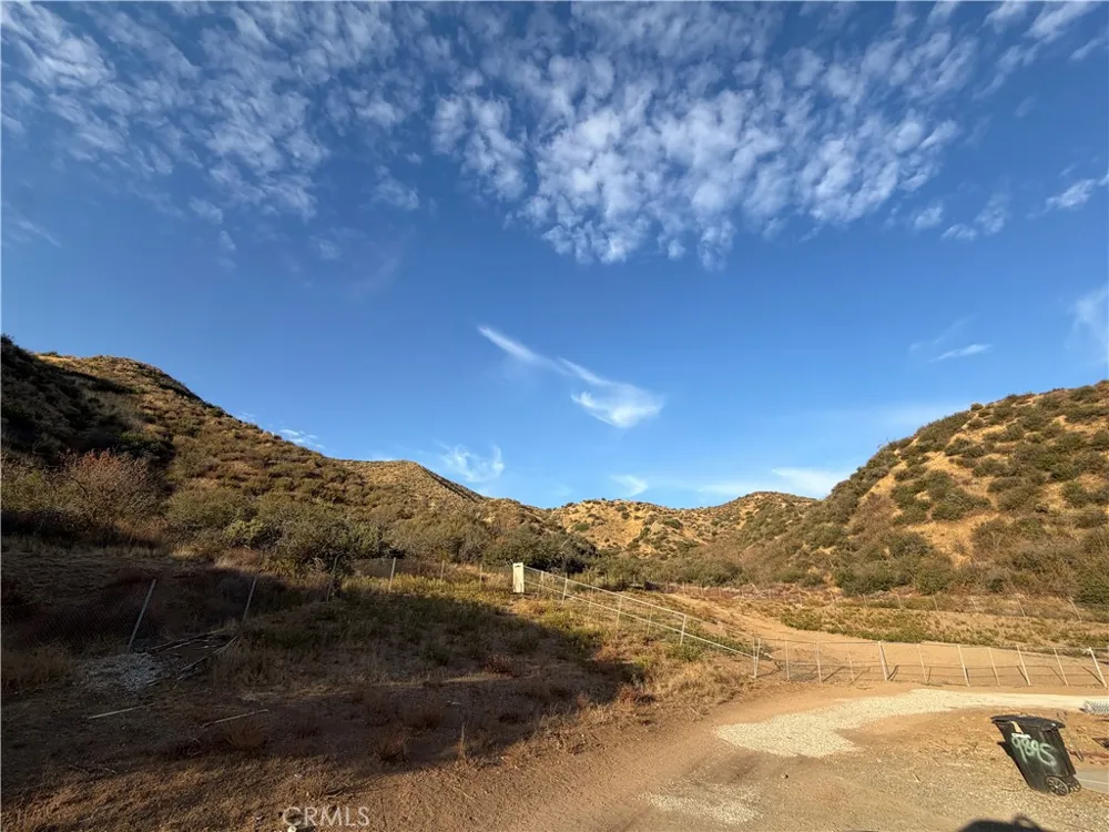 9895 Mias Canyon Banning, CA 92220