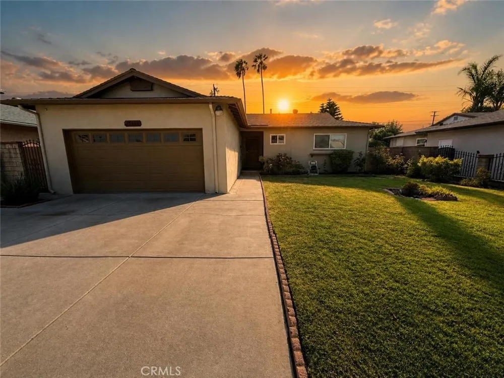 14624 Hutchcroft La Puente, CA 91744