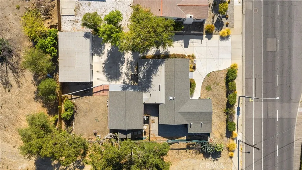 449 Arrow Highway Claremont, CA 91711