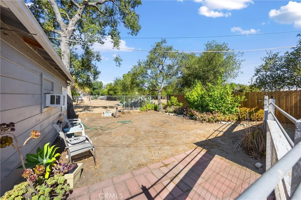 449 Arrow Highway Claremont, CA 91711