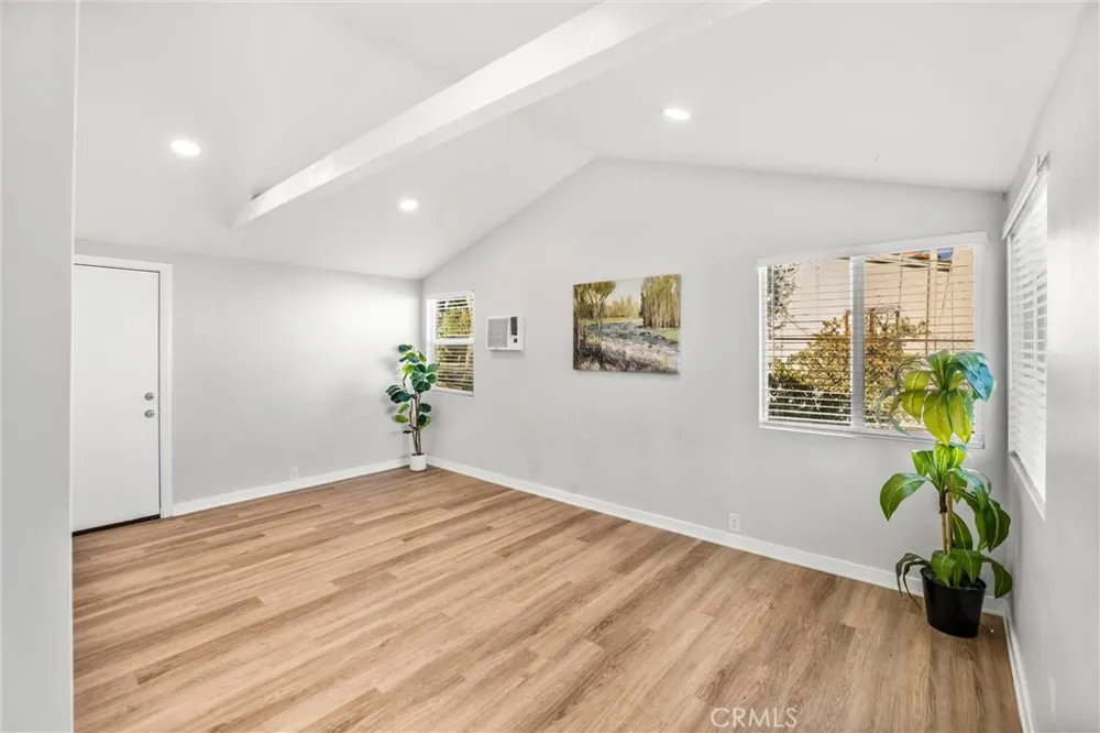 449 Arrow Highway Claremont, CA 91711