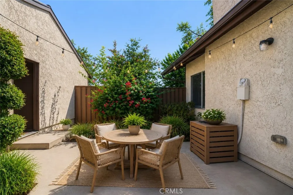 1251 Bonnie Glen Lane San Dimas, CA 91773