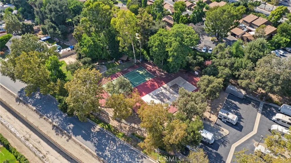 1251 Bonnie Glen Lane San Dimas, CA 91773