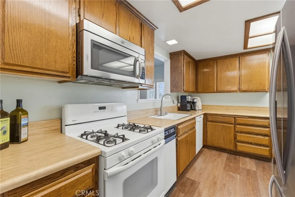14612 Dunnet La Mirada, CA 90638