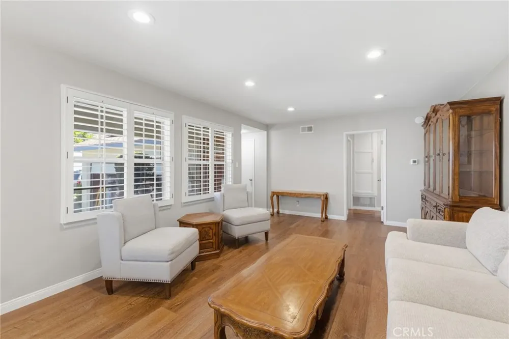 14612 Dunnet La Mirada, CA 90638