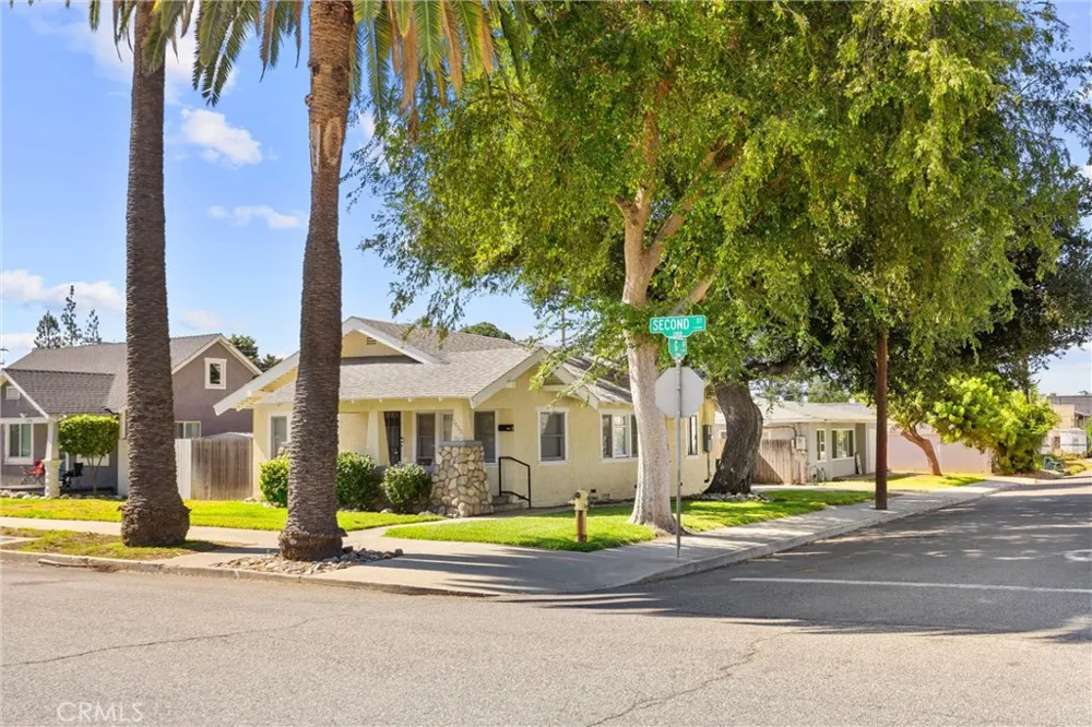 2408 2nd Street La Verne, CA 91750