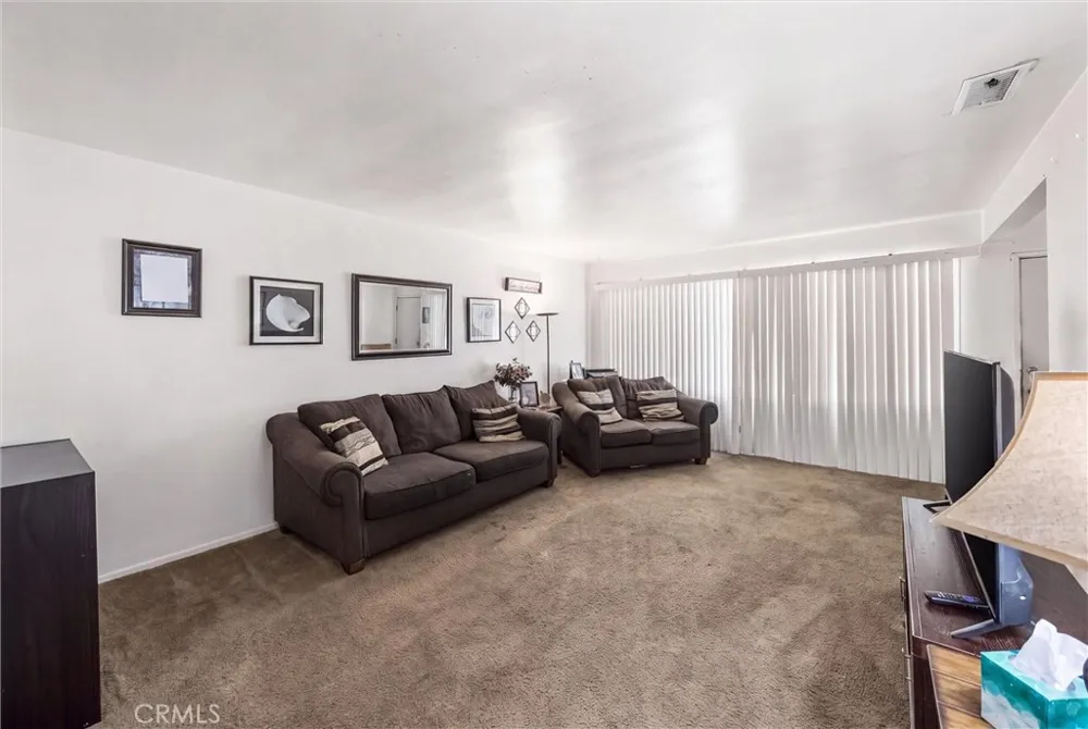2408 2nd Street La Verne, CA 91750