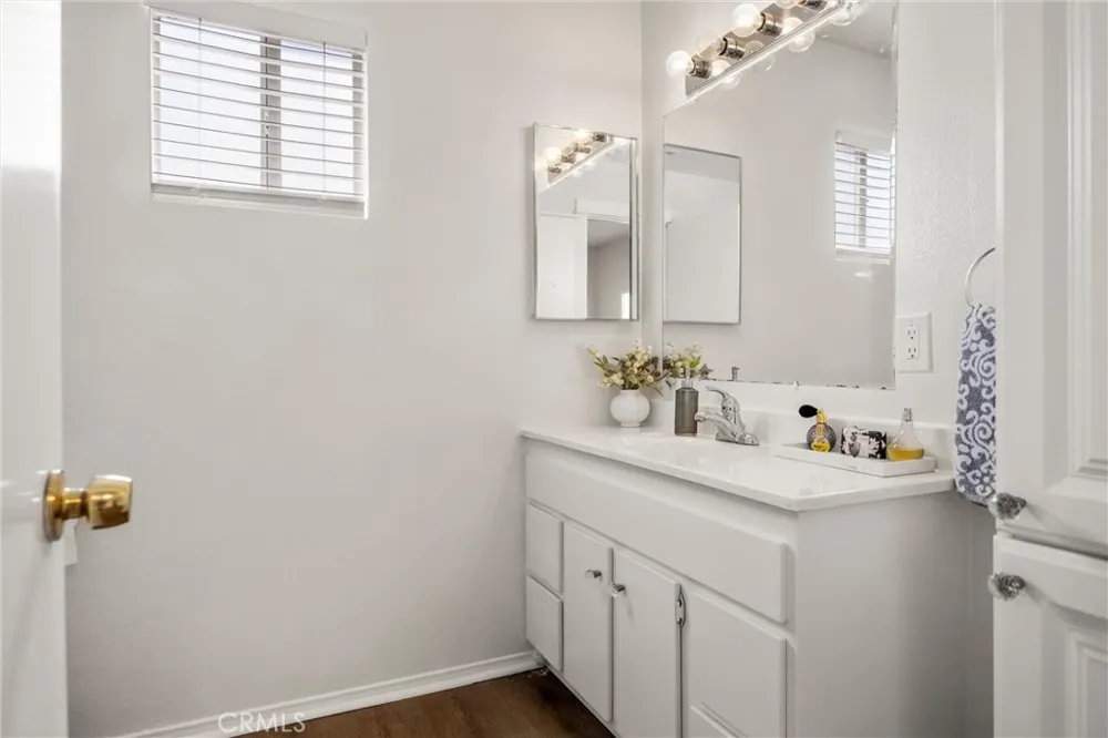 2408 2nd Street La Verne, CA 91750