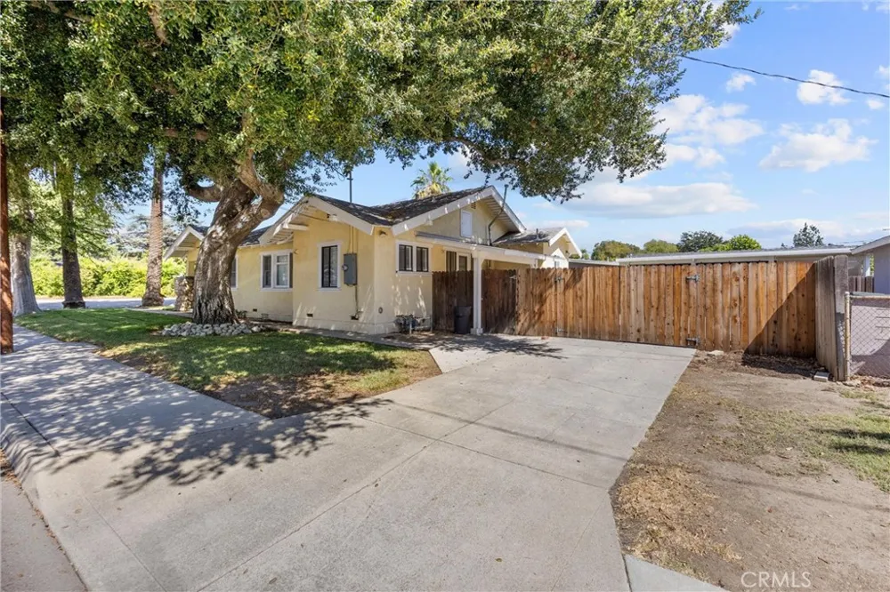 2408 2nd Street La Verne, CA 91750