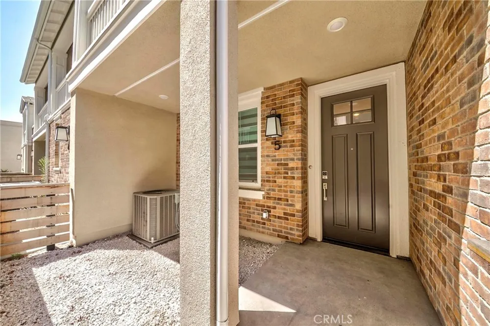 16426 Whittier Blvd. #5 Whittier, CA 90603