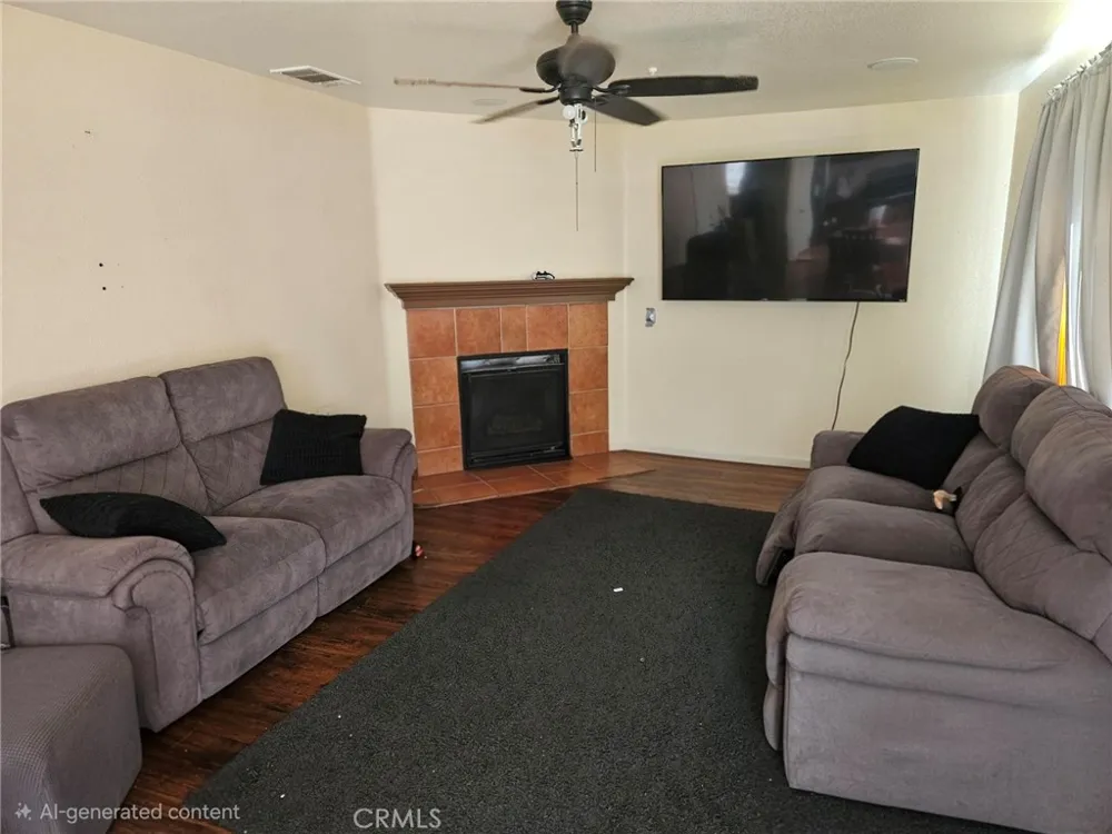 7845 Oak Court Highland, CA 92346