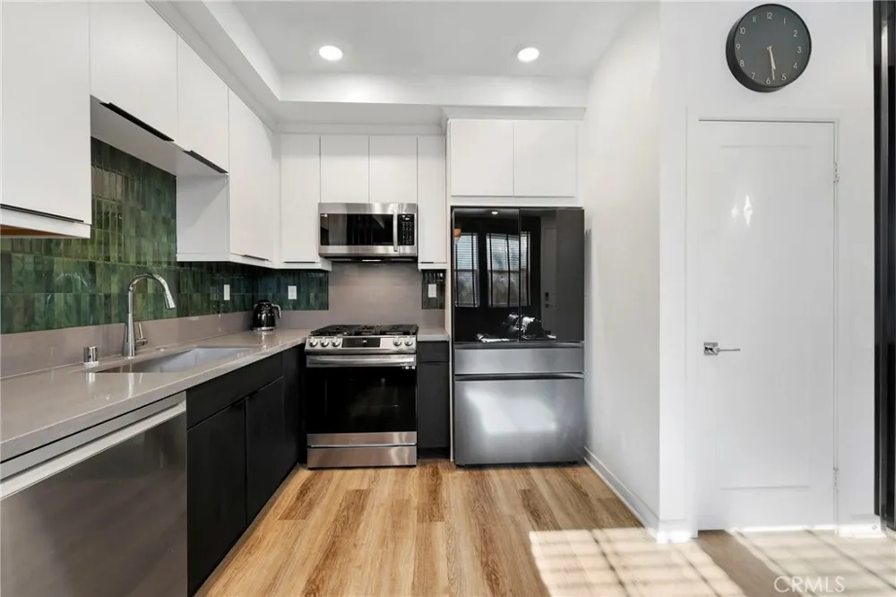713 Cara Cara Lane Covina, CA 91723