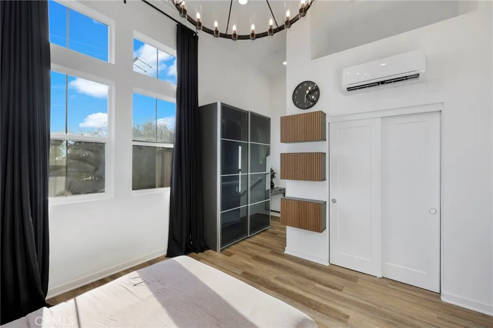 713 Cara Cara Lane Covina, CA 91723