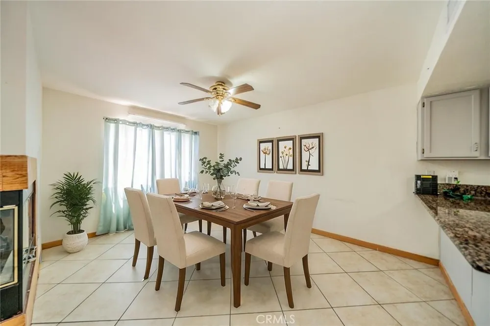 27495 Silverberry Highland, CA 92346