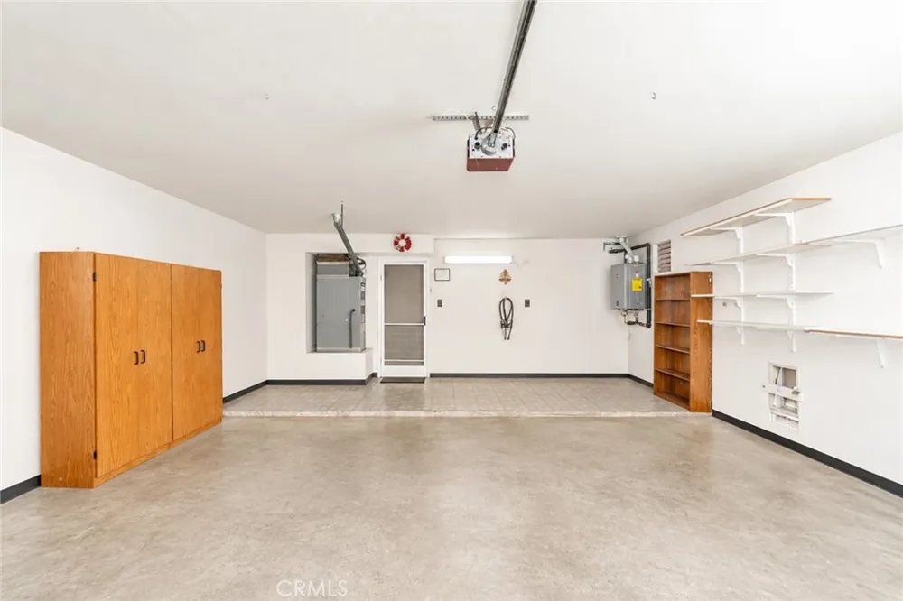 27495 Silverberry Highland, CA 92346