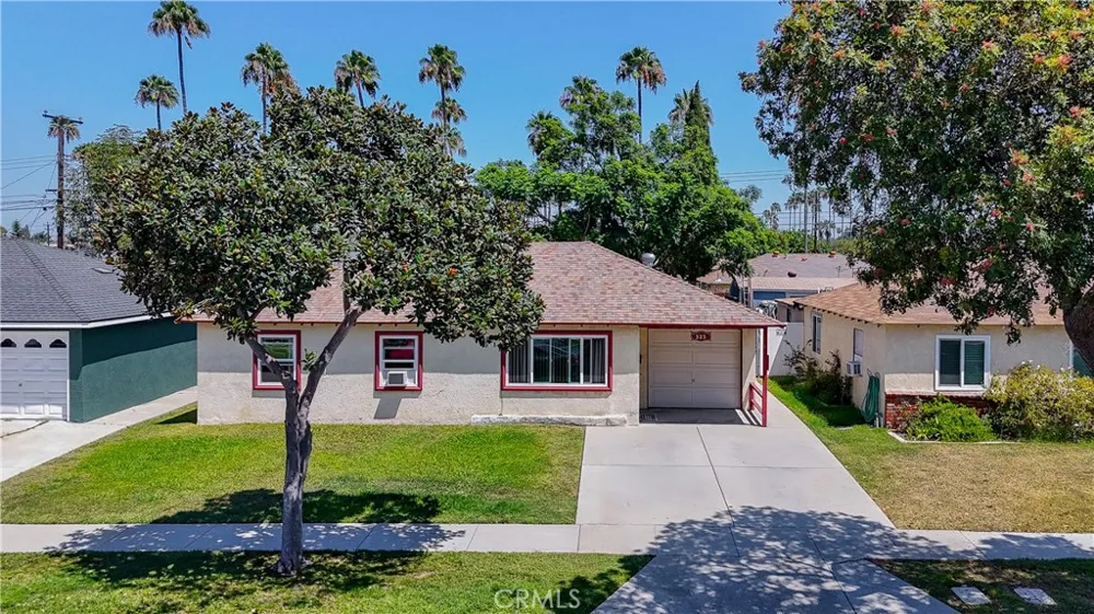 323 E 185th Street Carson, CA 90746
