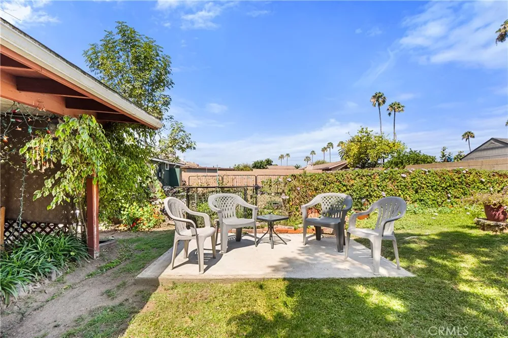 323 E 185th Street Carson, CA 90746