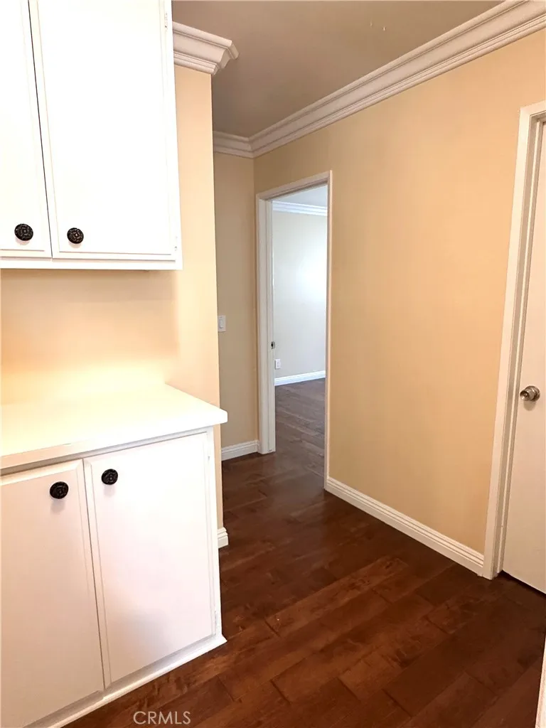 10744 Andy Cerritos, CA 90703
