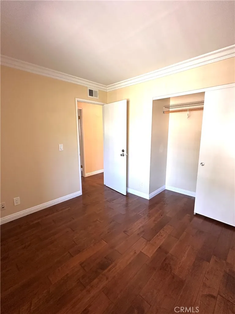 10744 Andy Cerritos, CA 90703