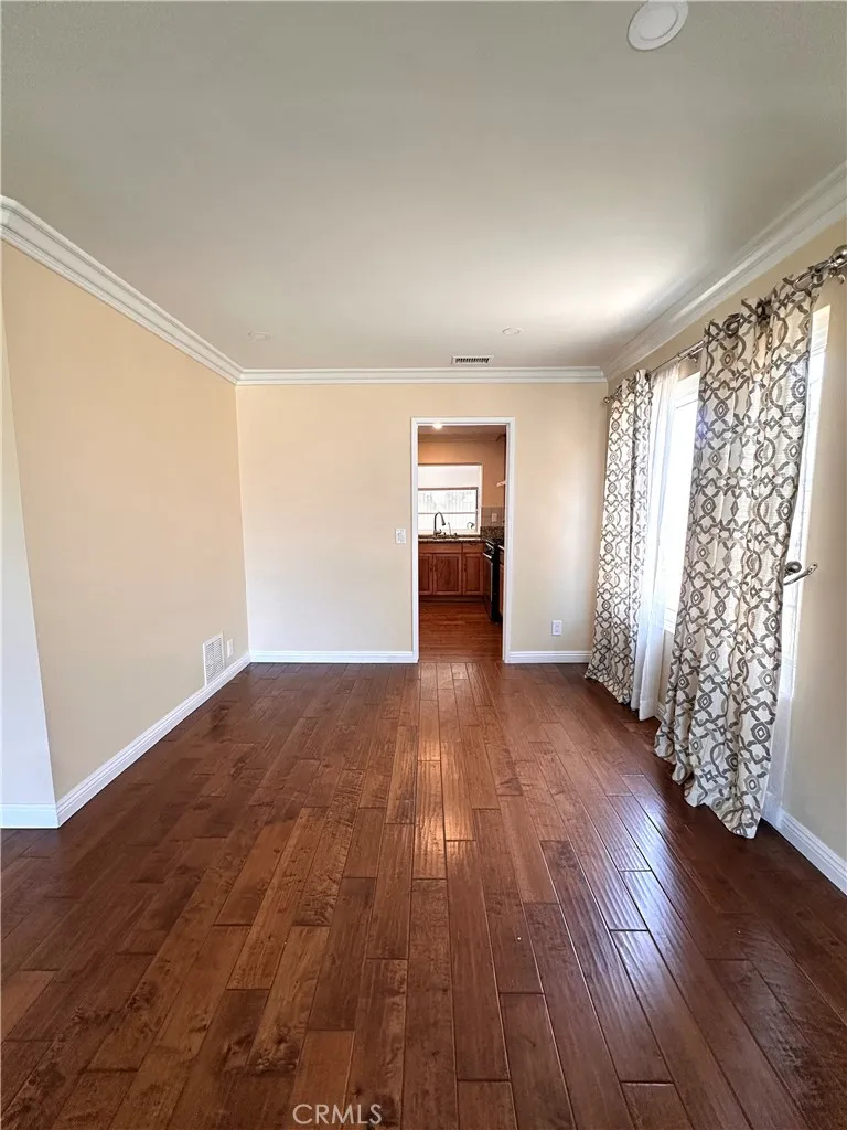 10744 Andy Cerritos, CA 90703