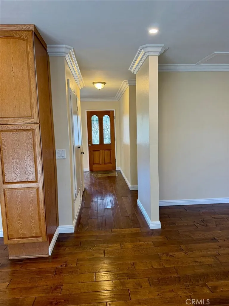 10744 Andy Cerritos, CA 90703