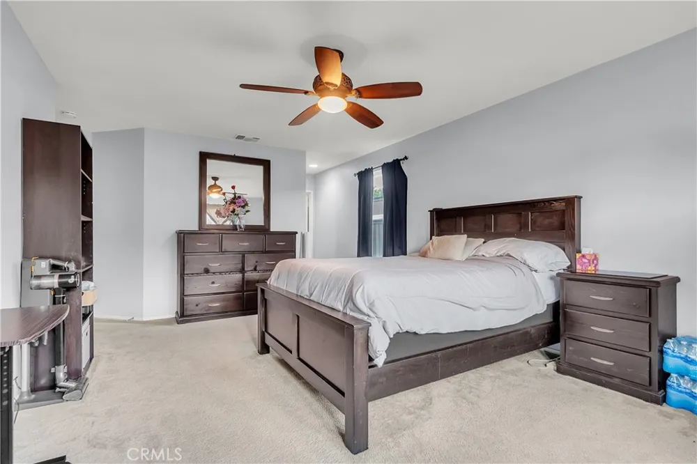 684 Julian Avenue San Jacinto, CA 92582