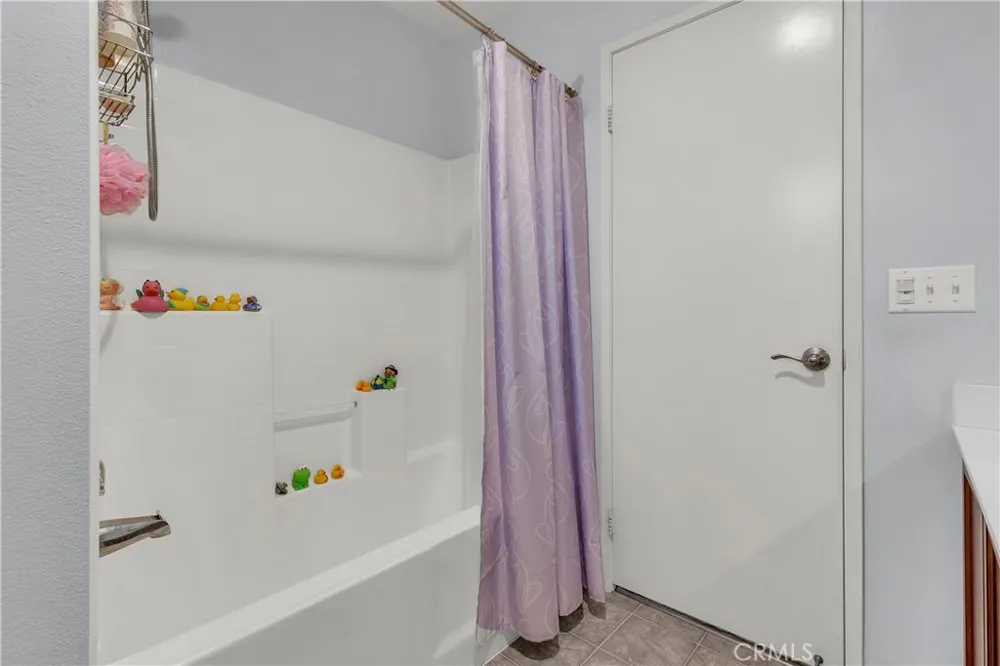 684 Julian Avenue San Jacinto, CA 92582