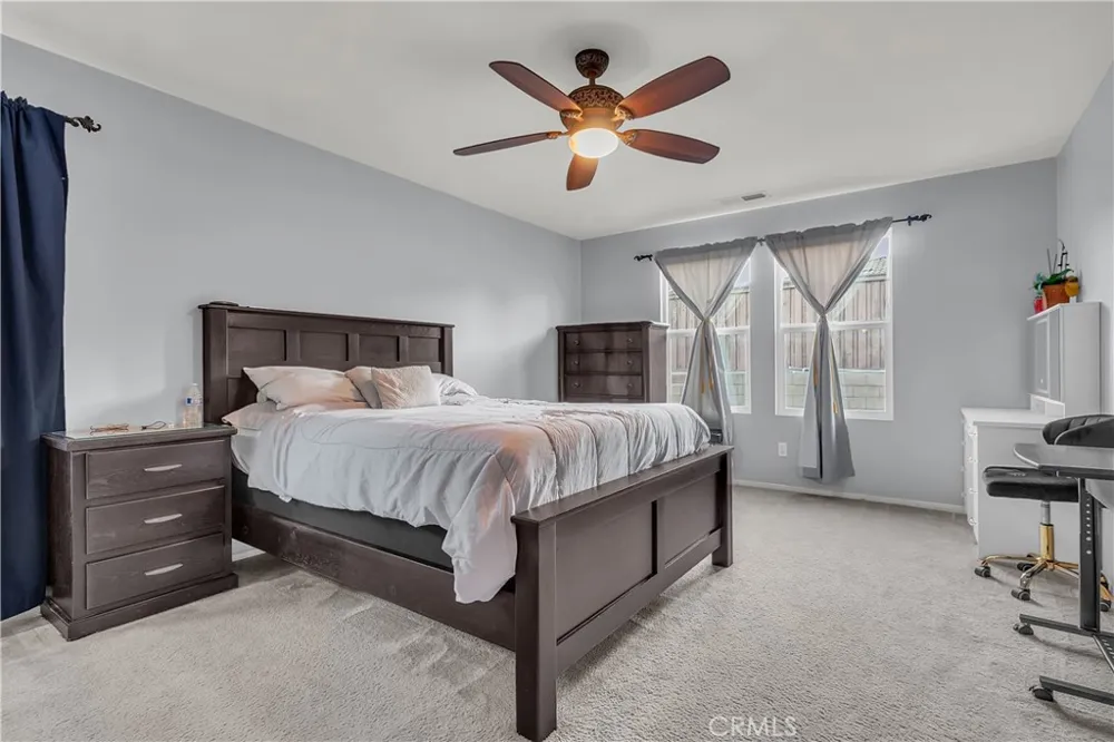 684 Julian Avenue San Jacinto, CA 92582