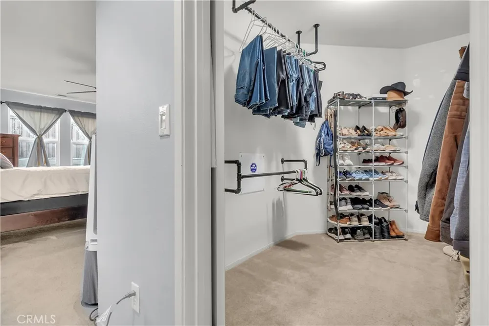 684 Julian Avenue San Jacinto, CA 92582
