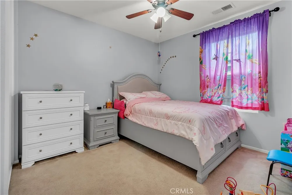 684 Julian Avenue San Jacinto, CA 92582