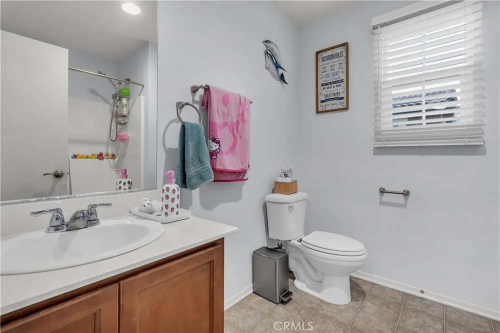 684 Julian Avenue San Jacinto, CA 92582