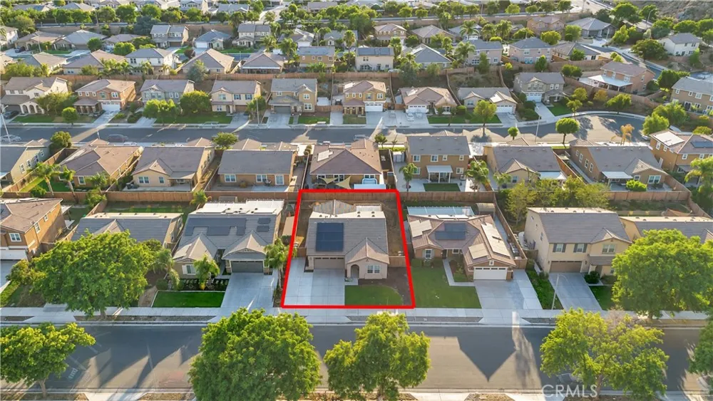 684 Julian Avenue San Jacinto, CA 92582