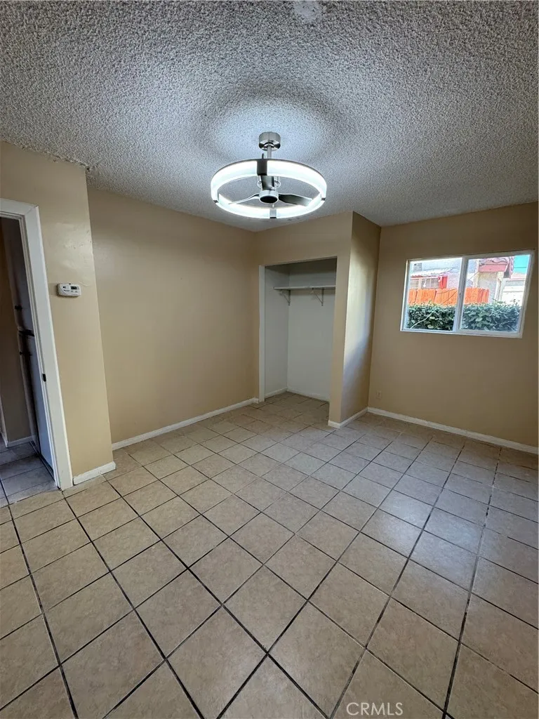 921 Carob Montebello, CA 90640