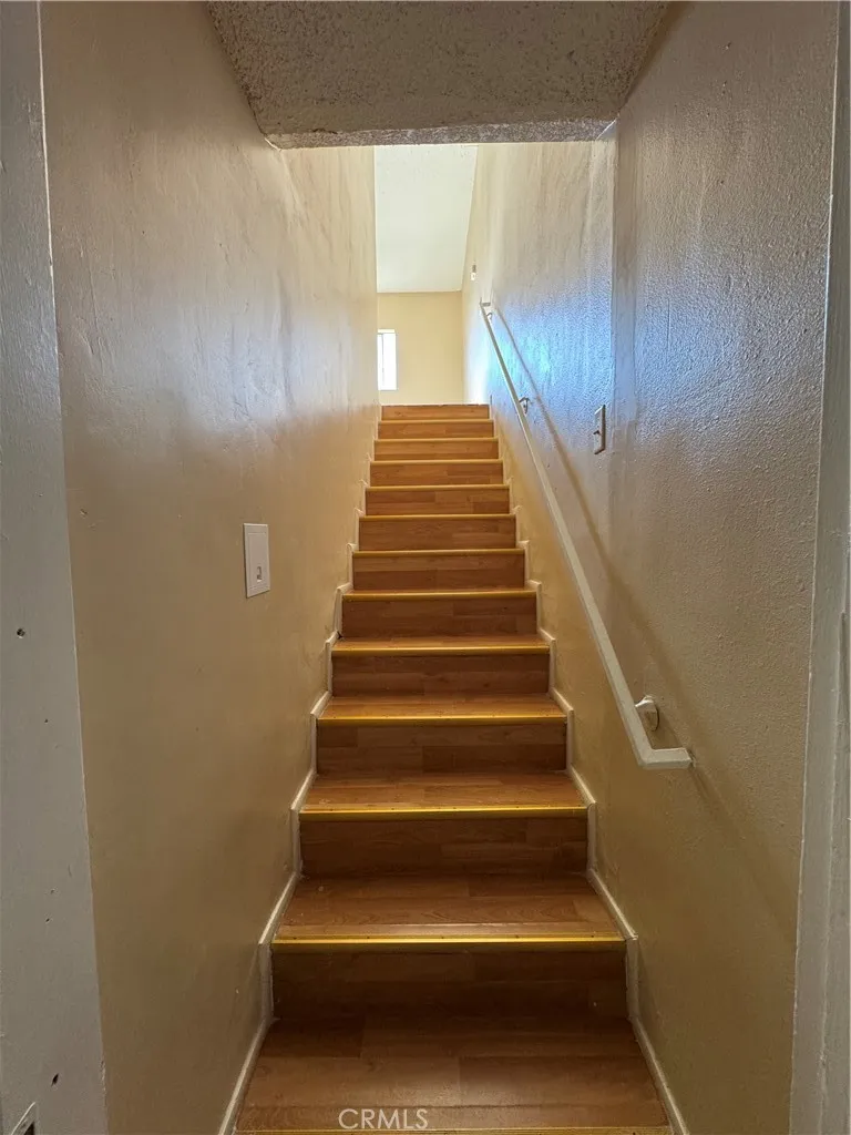 921 Carob Montebello, CA 90640