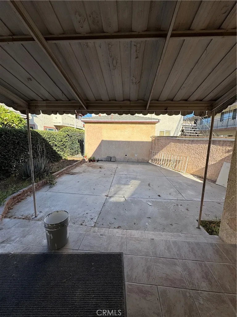 921 Carob Montebello, CA 90640