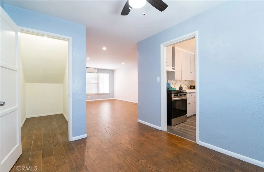 5334 Cleon Avenue North Hollywood, CA 91601
