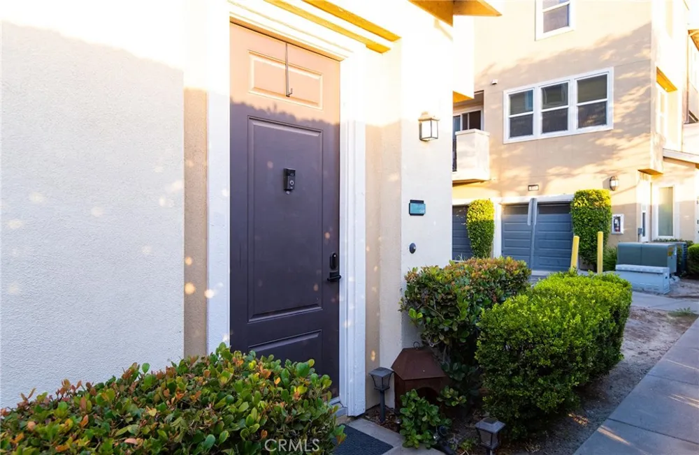 500 Willowbrook Avenue #F1 Compton, CA 90220