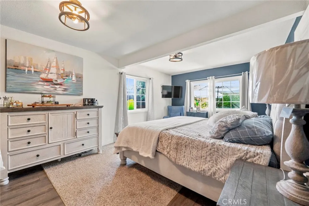 2526 E 220th Carson, CA 90810