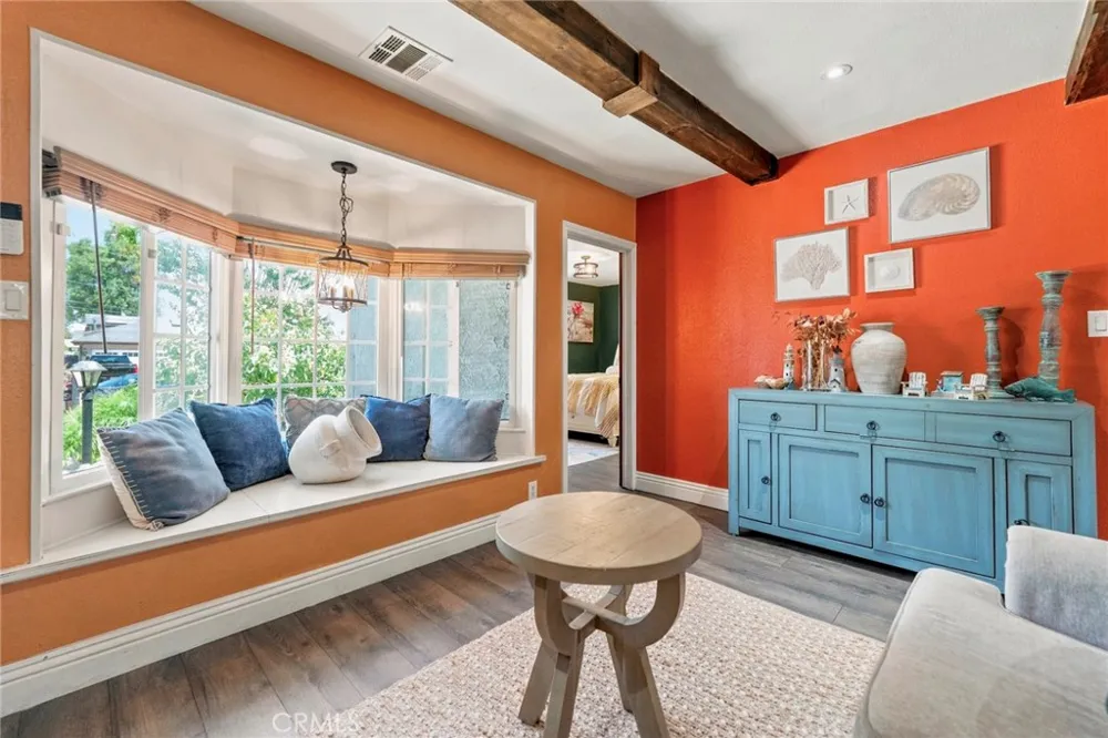 2526 E 220th Carson, CA 90810