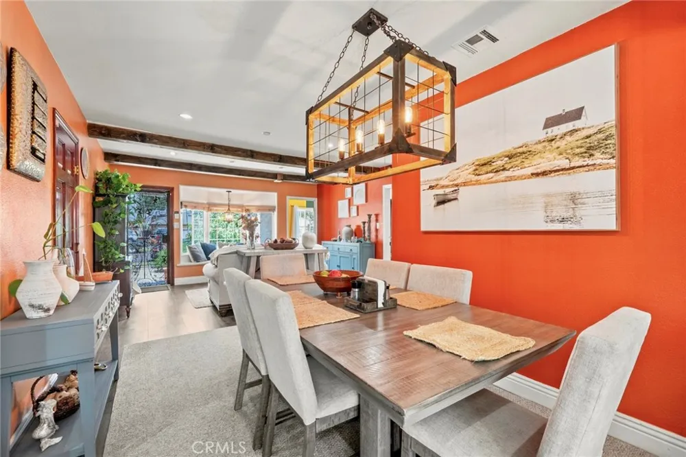 2526 E 220th Carson, CA 90810