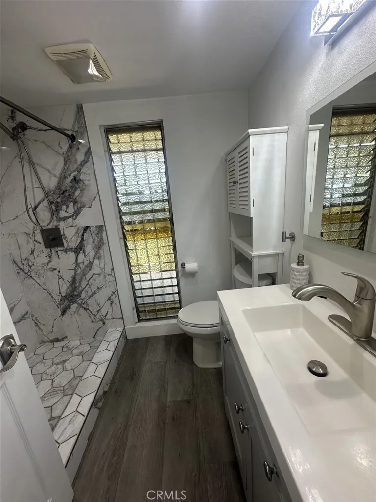 1408 La Canada Brea, CA 92821