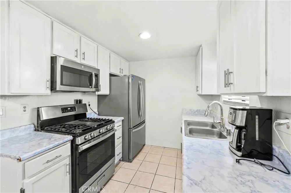 15351 Orange Ave #8 Paramount, CA 90723