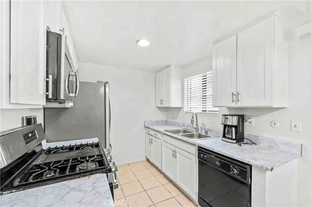15351 Orange Ave #8 Paramount, CA 90723
