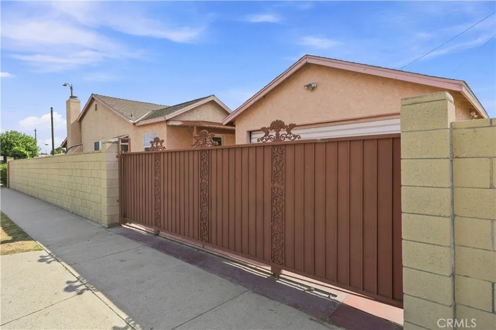 4150 Abbott Road Lynwood, CA 90626