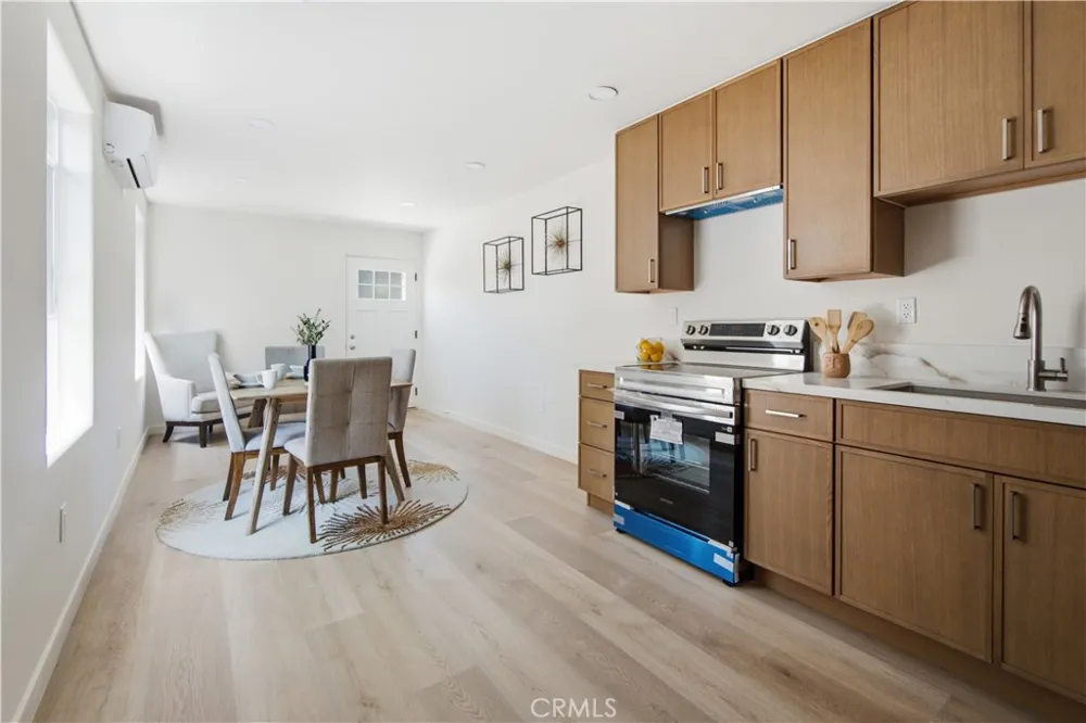 1558 W 214th Street Torrance, CA 90501