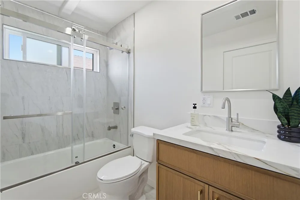1558 W 214th Street Torrance, CA 90501