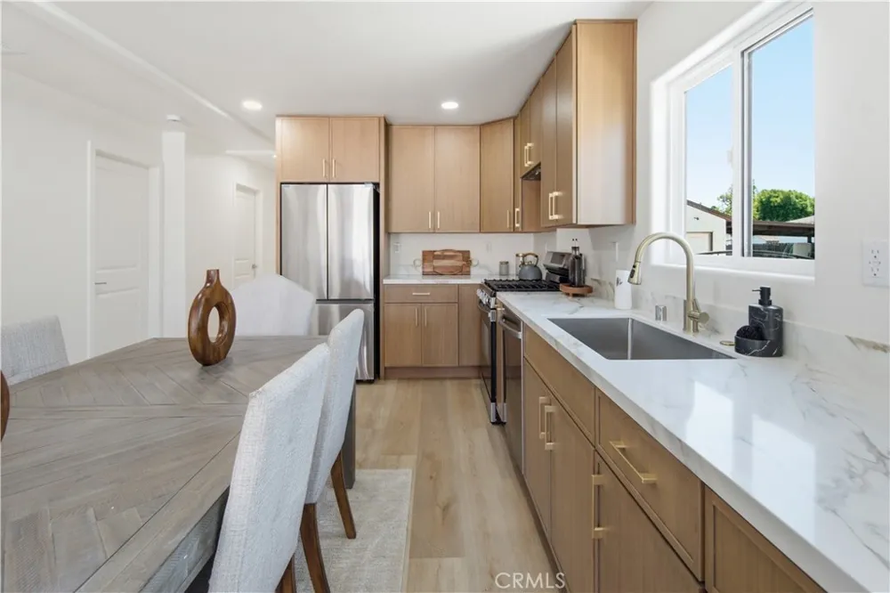 1558 W 214th Street Torrance, CA 90501